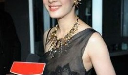 娱乐吃瓜女星私下露脸,吃瓜女星私下真容曝光，美貌与实力并存